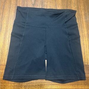 GAP Women's Black Bike Shorts